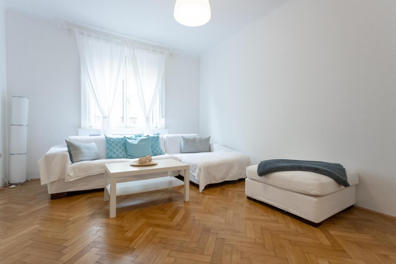 City Center Operastreet Apartment "Italy" Wien Eksteriør billede